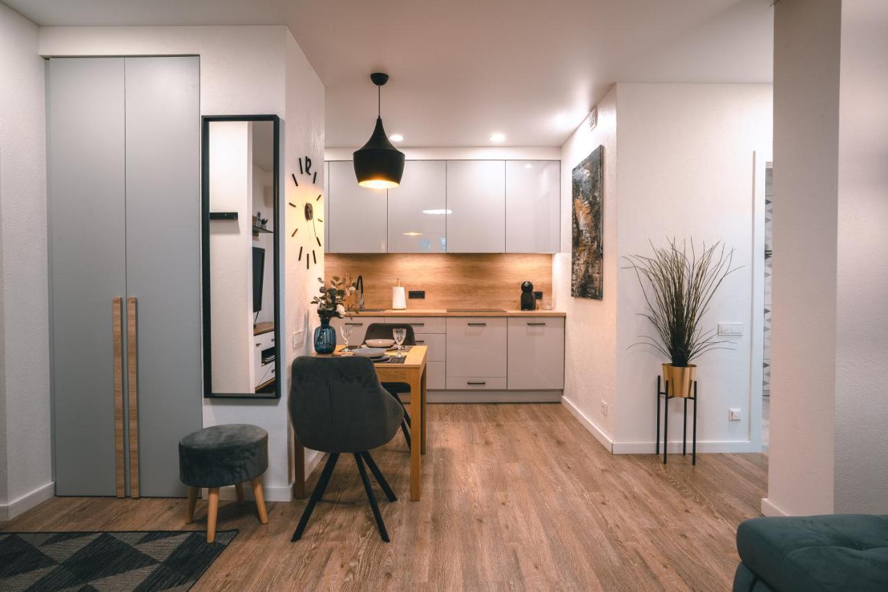 Ravelli 7 Apartment Klaipėda Dış mekan fotoğraf